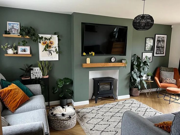 Green Smoke Living Room