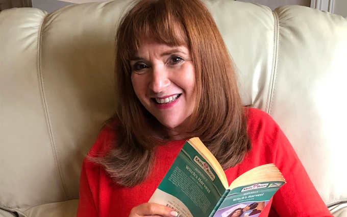Angela Epstein Age